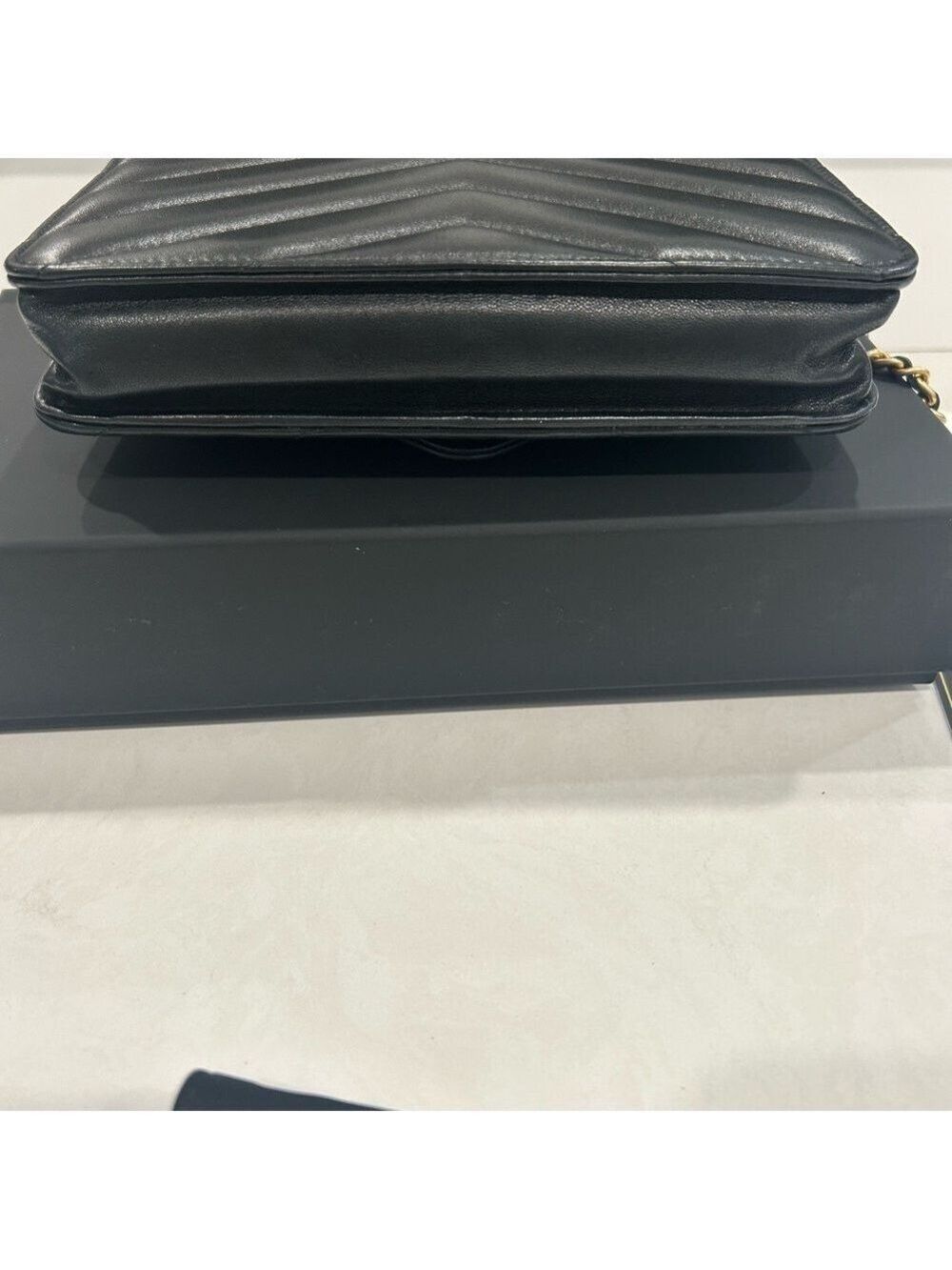 Chanel Wallet on Chain - Picture 10 of 12